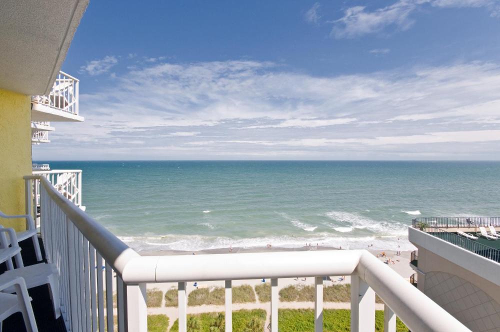 Oceanfront Two Bedroom Queen Condo interior